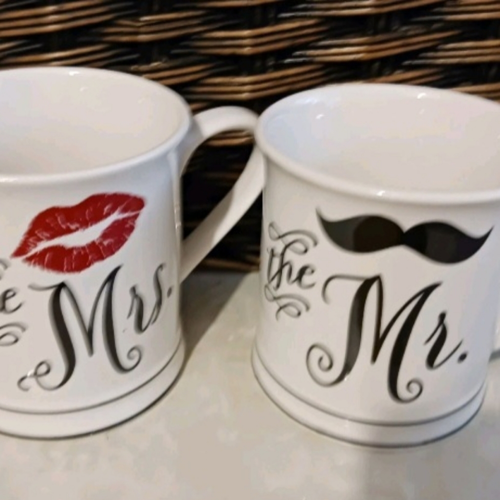 EUC Mr Mrs Coffee Tea Mug Cup 10 Oz  #110